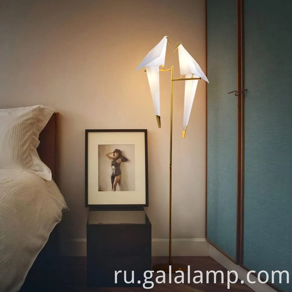 Современная северная декоративная птичья лампа с роскошным золотым краном дизайном